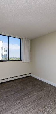 1 BEDROOM-Beautiful Apartment / Convenient location / - Photo 1