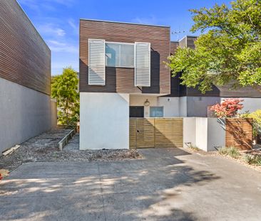 15 Silverash Drive, Bundoora VIC 3083 - Townhouse For Rent | Domain - Photo 6