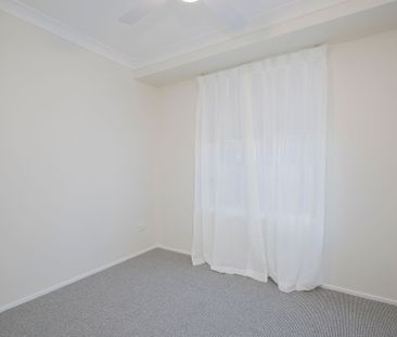 Freshly Updated Family Home!! - Photo 6