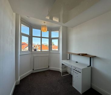 Balmoral Drive, Southport - Photo 6