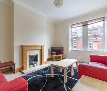 5 bedroom maisonette to rent - Photo 1