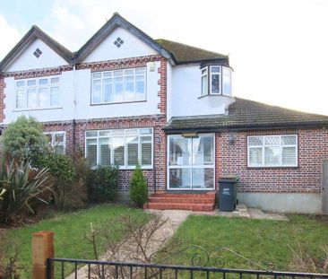 4 bedroom semi-detached house to rent - Photo 5