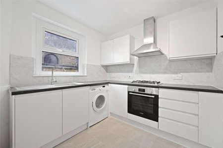 North End Crescent, West Kensington, London, W14 - Photo 3