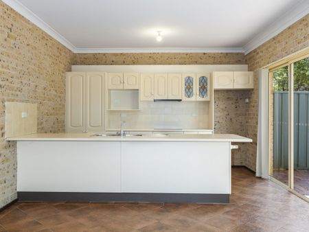 Three Bedroom Home with a Study in Long Jetty. - Photo 4