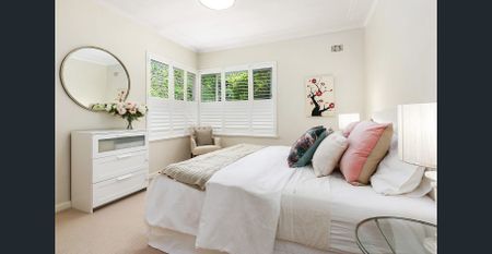 Well located Spacious 3 Bedroom Apartment - Photo 2