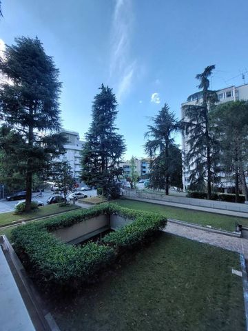 Ampio quadrilocale in Viale Felsina 33 - Foto 2