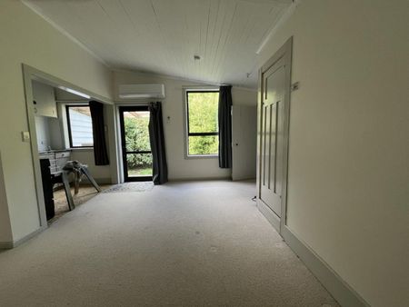Appleby - Photo 3