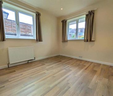 2 Bedroom Semi Detached To Let - Photo 1