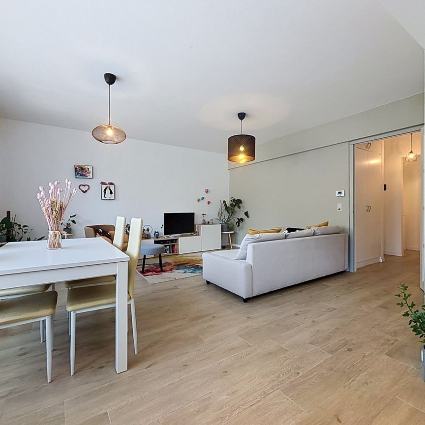 Appartement te huur in Antwerpen met 2 slaapkamers - Photo 1