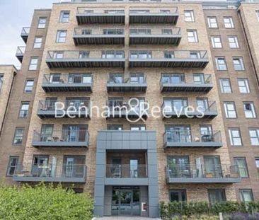 Studio flat to rent in Beaufort Square, Colindale, NW9 - Photo 2