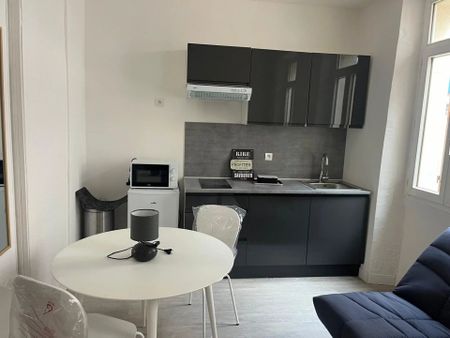 Location Appartement 1 pièces 20 m2 à Perpignan - Photo 2