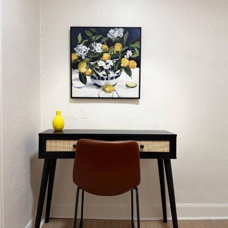 3005 Avenue Barclay, #1 - Photo 1