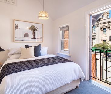 Stylish Living in a Prime South Melbourne Pocket - FULLY FURNISHED - Photo 6