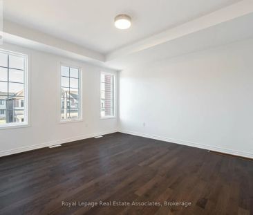 1226 GRANARY STREET - Photo 2