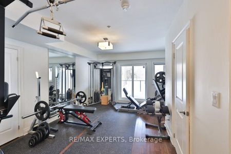 For Lease - 129 Powseland Crescent, Vaughan, Ontario - Photo 2