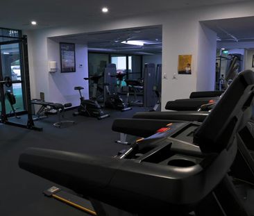 North Melbourne - Photo 3