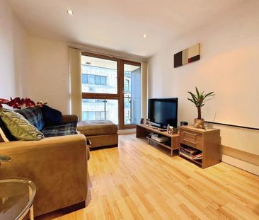 1 bedroom flat to rent - Photo 2
