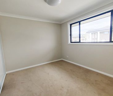 Stunning and Spacious 4 Bedroom + High ceiling Media room House Dou... - Photo 2