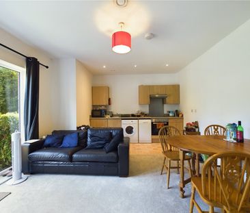 Craven Road, Newbury, Berkshire, RG14 - Photo 2