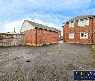 Church Road, Formby, Liverpool, L37 - Photo 4