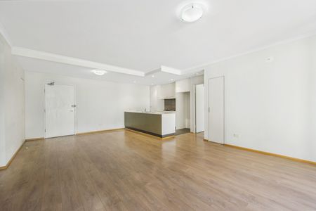 Unit 31/2 Hutchinson Walk, Zetland NSW 2017 - Apartment For Rent | Domain - Photo 3