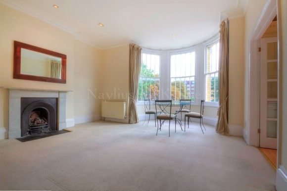 Bright and attractive two bedroom flat is situated on the first floor - Photo 1