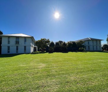 28E Oruarangi Road, Mangere, Auckland - Photo 1
