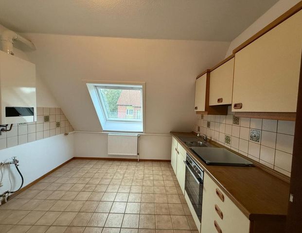 2-Zimmer-Wohnung mit Balkon und Garage in Celle-Klein Hehlen - Photo 1