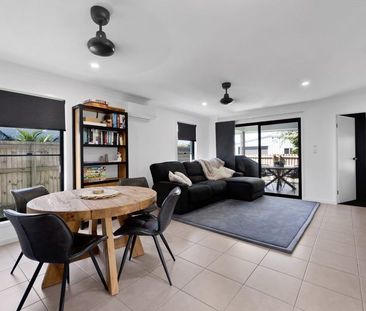 Modern Family Home - Photo 1