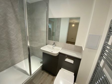 Peterborough - Photo 5