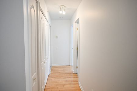 7928 Ch. Kingsley, apt. 410 - Photo 2