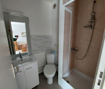 Location Appartement 1 pièce 28m² - Photo 4