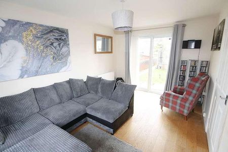 West Bank Street, Widnes, WA8 - Photo 2