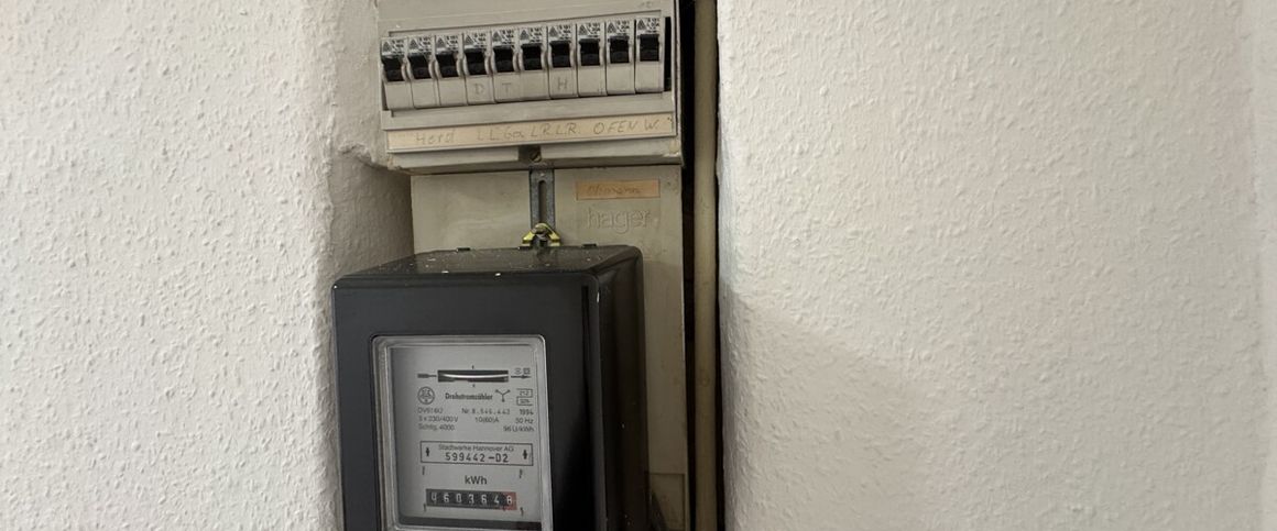 Charmanter Altbau, auch für WGs !! - Foto 1