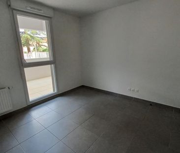 location Appartement T2 DE 40m² À NIMES - Photo 5