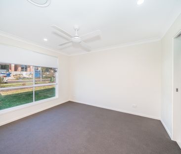 17 Tiger Quoll Drive, Lake Cathie NSW 2445 - House For Rent | Domain - Photo 3