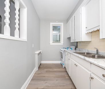 For Lease - 486 Holtby Avenue Unit# 3, Burlington, Ontario - Photo 4