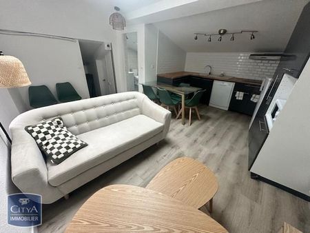 Location Appartement 3 pièces 46m² CLERMONT FERRAND 63000 - Photo 2