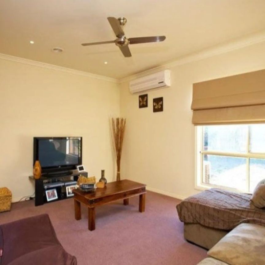 Spacious Family Living in Kurunjang – $480 per week - Photo 1