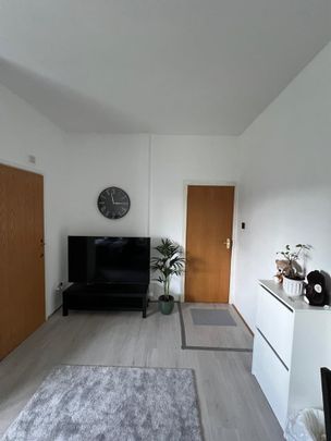 Room in a Shared House, North Circular Road, NW10 - Photo 1