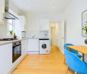 1 bedroom flat to rent - Photo 4