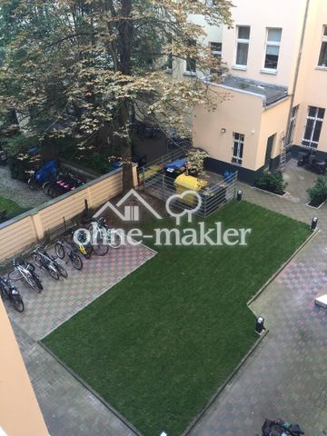 Wunderschöne Altbau-Wohnung im Bötzowviertel - Photo 4