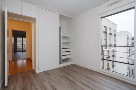 location Appartement T5 DE 115.3m² À PARIS - Photo 4