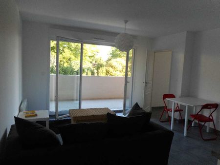 Location Appartement 2 pièces 42m² MONTPELLIER 34000 - Photo 3