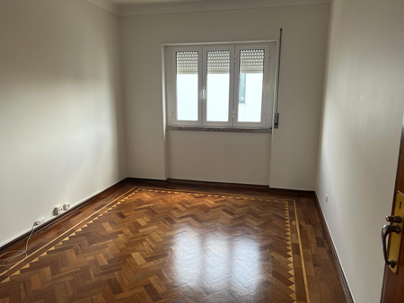 Apartamento T3 para arrendamento sem móveis no centro da Parede - Photo 5