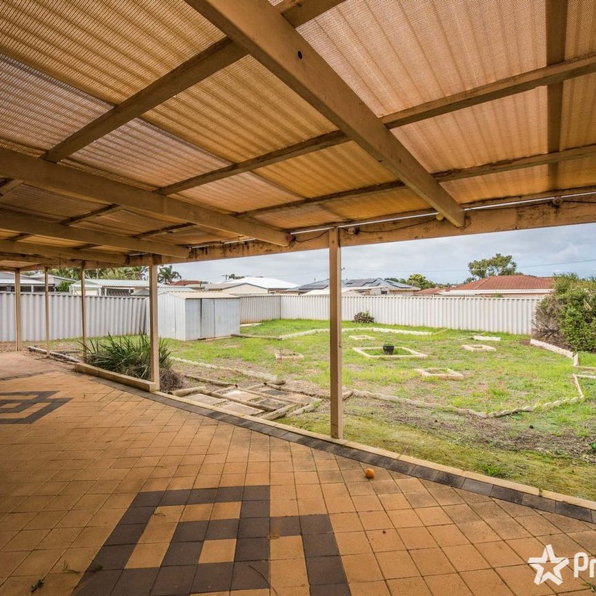 18 Archer Street, Utakarra, WA 6530 - Photo 1