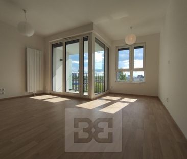 Pronájem bytu 1+kk 37 m2 - Fotografie 1