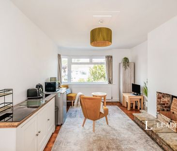 studio to rent Monks Avenue, Lancing, West Sussex, BN15 - Photo 3