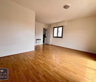 Location Appartement 1 pièce 31m² VIROFLAY 78220 - Photo 1