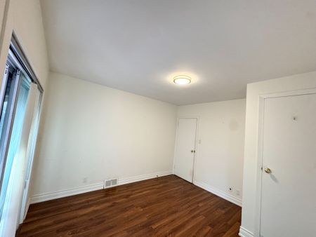 For Lease - 391 Glengarry Avenue, Toronto, Ontario - Photo 5